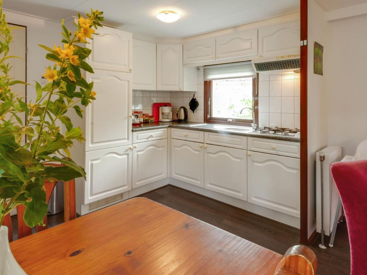 Tasteful Chalet Near Ommen For Family Stegeren Eksteriør billede